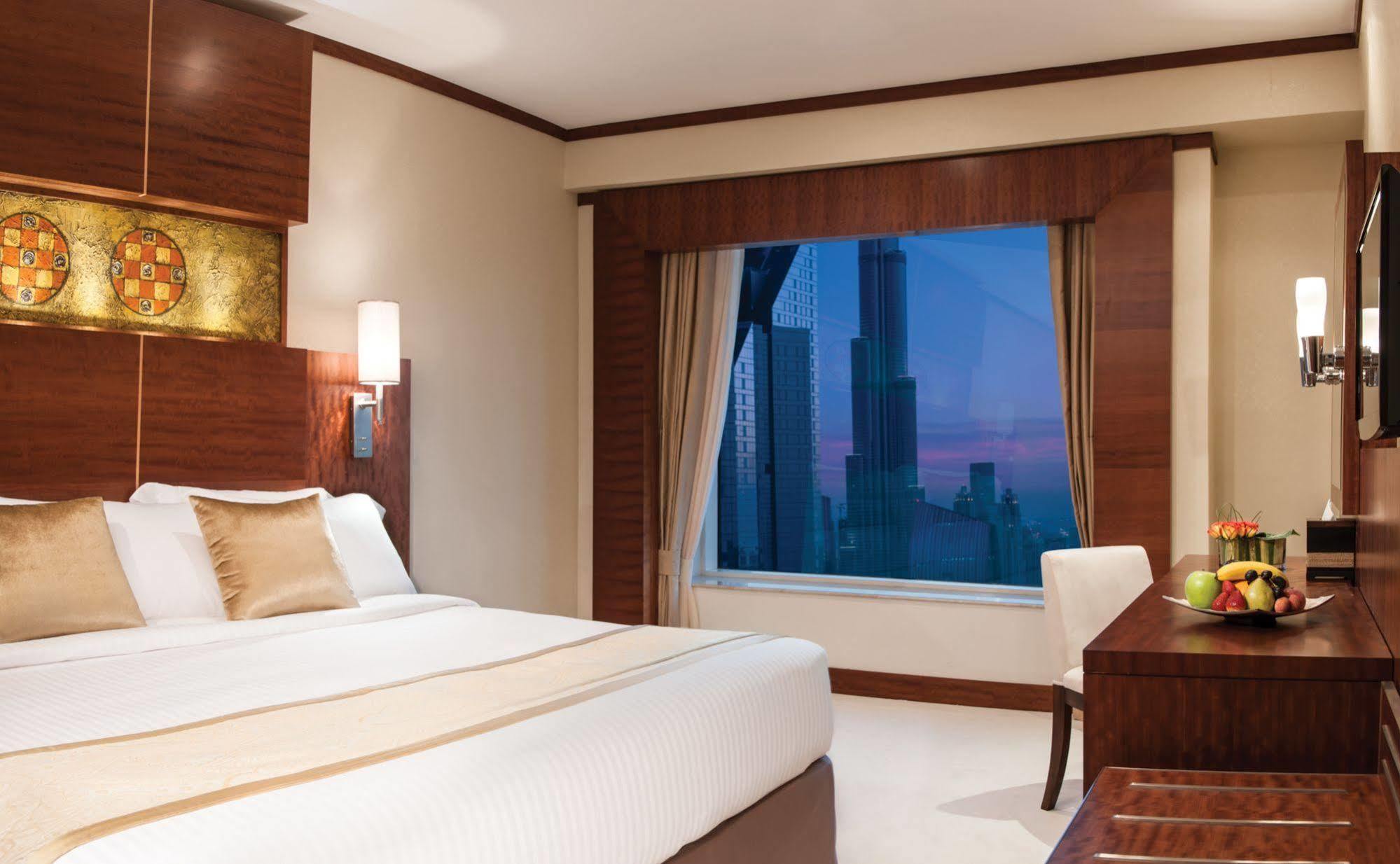 Carlton Downtown Hotel Dubai Exterior photo